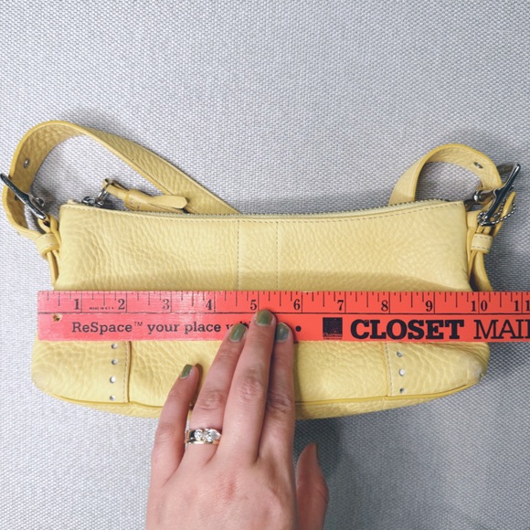 Coach Hamilton Baby Yellow Pebbled Leather Shoulder Bag Purse w/ Tassel Y2K - Picture 4 of 13